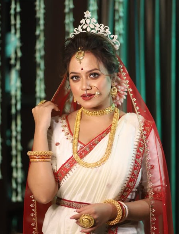 Ahona Dutta is an actress
