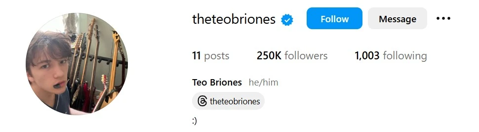 Teo Briones Instagram account